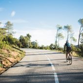 long-distance-cyclists